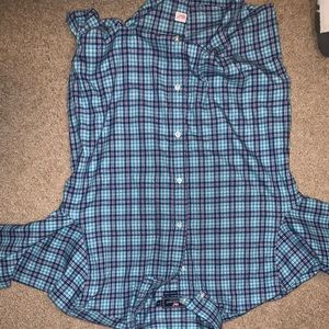 Vineyard Vines Collared Button down